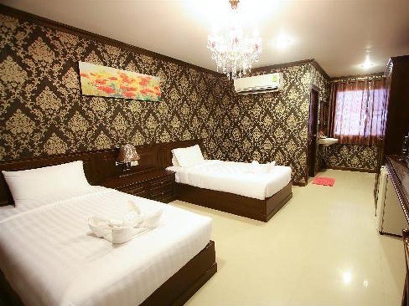 Romena Grand Hotel Chiang Mai Exterior foto