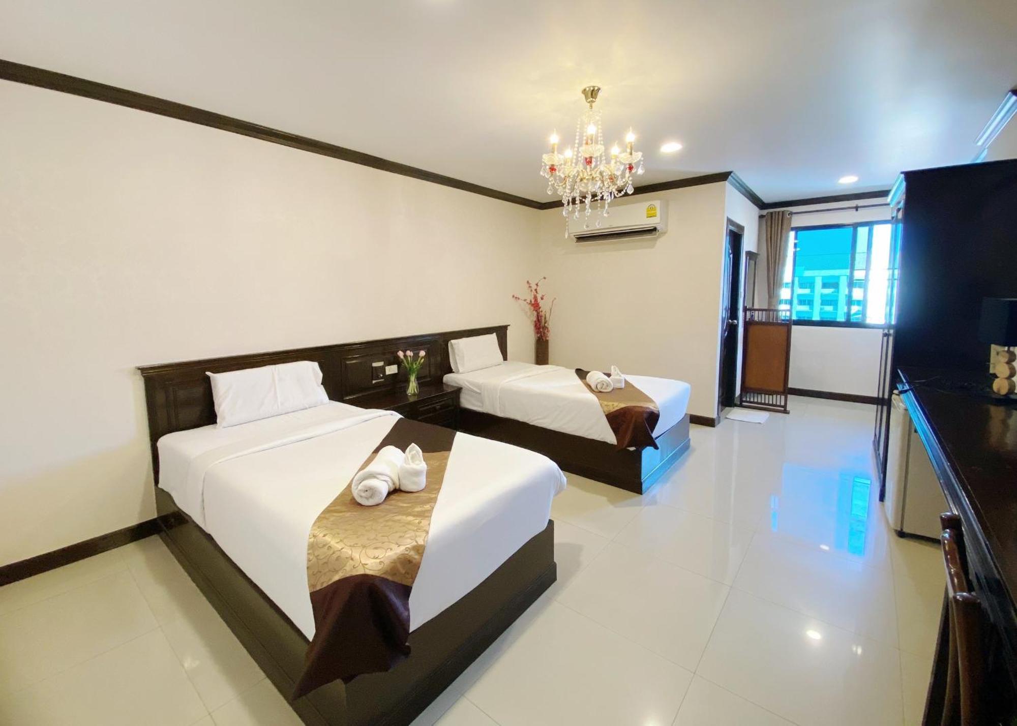 Romena Grand Hotel Chiang Mai Exterior foto