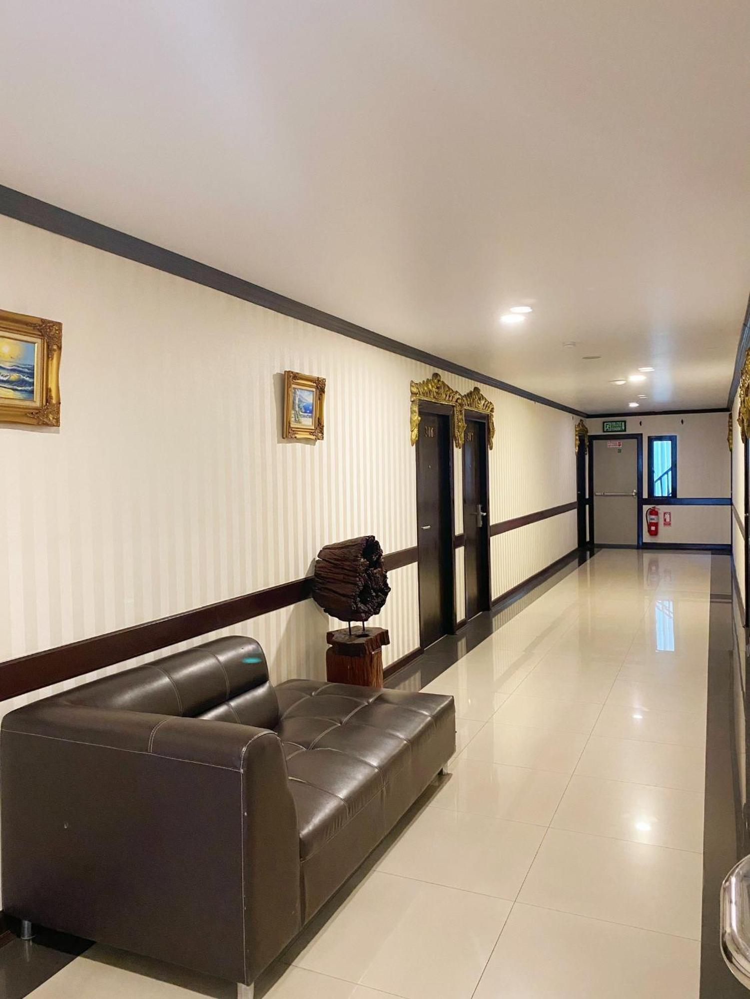 Romena Grand Hotel Chiang Mai Exterior foto