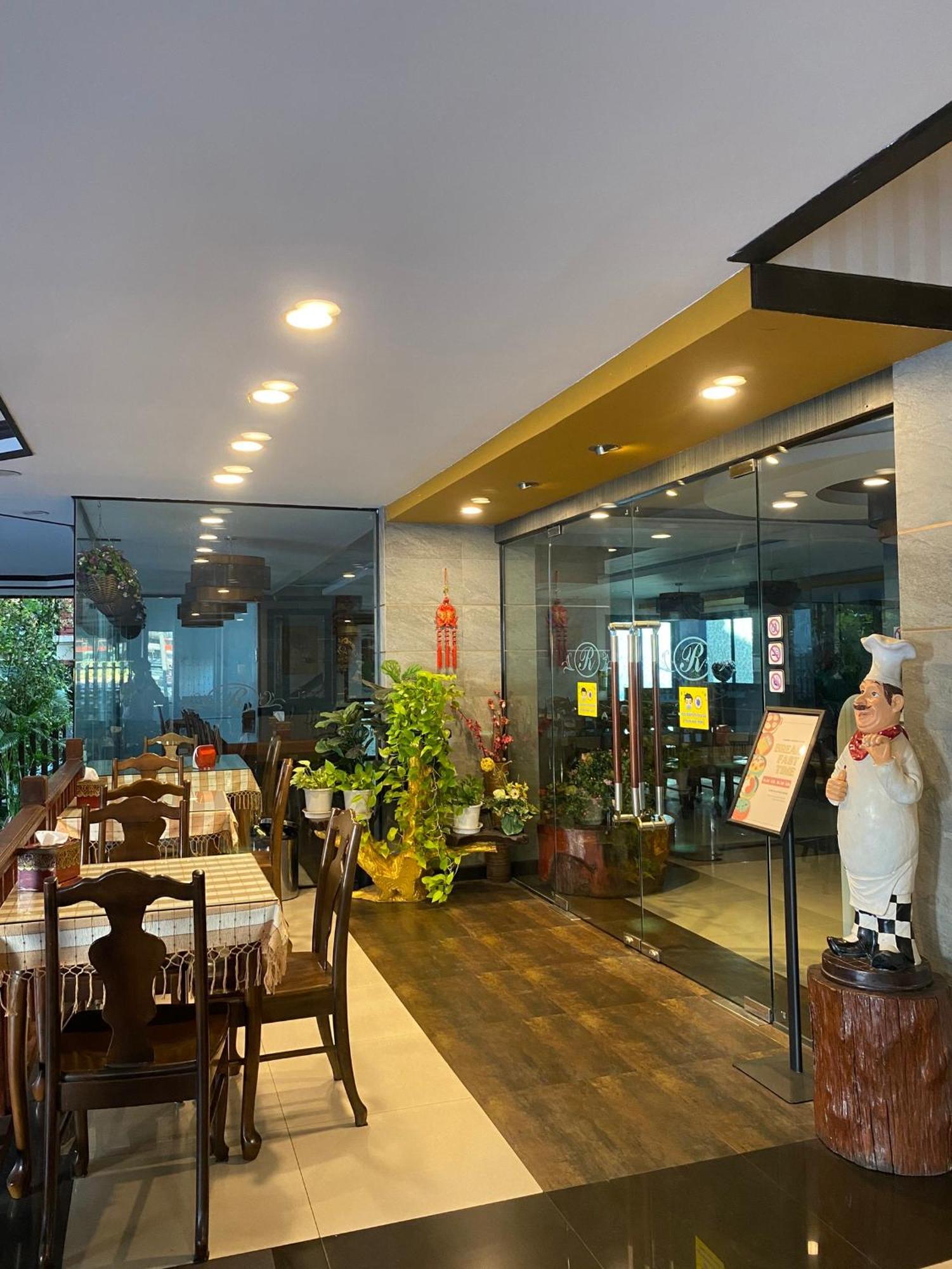 Romena Grand Hotel Chiang Mai Exterior foto